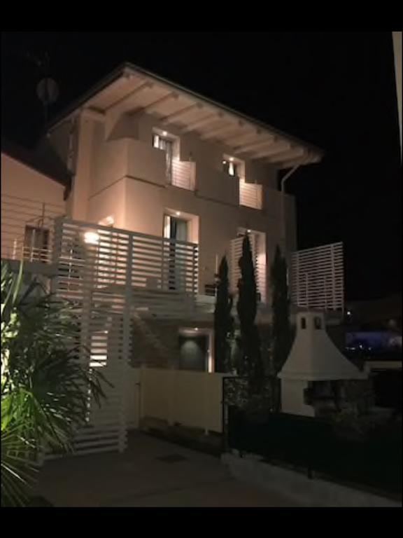 Antonella Gardalake 2 Desenzano del Garda Exterior foto